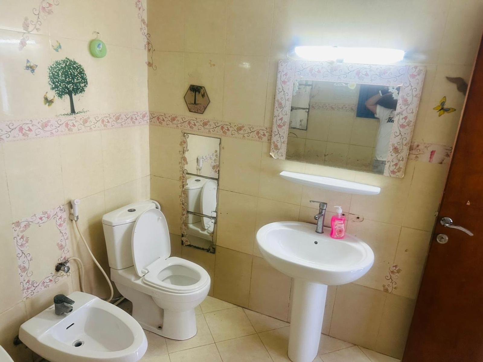 Zen Hideaway - Sleek Furnished Sanctuary Hotell Ajman Exteriör bild